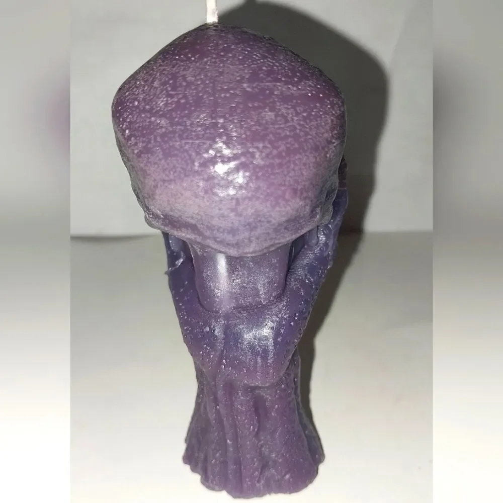 Hand crafted limited edition from our raging skull candle collection